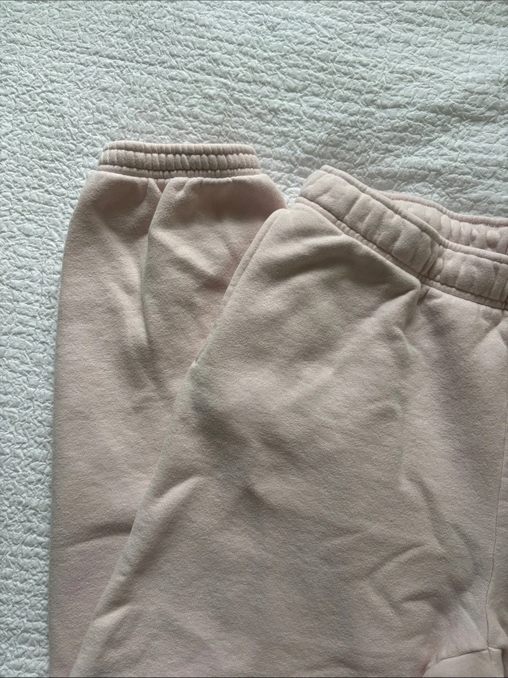 TNA Boyfriend Soft Pink Jogger Sweatpants - Picture 3 of 3